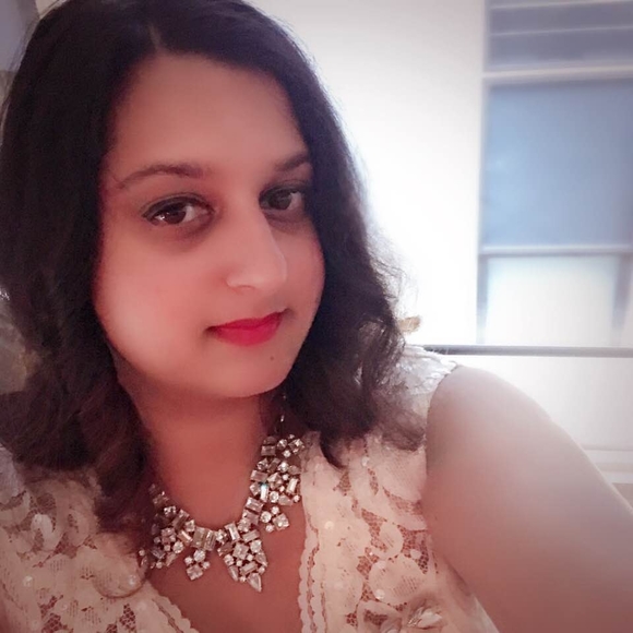 Meet your Posher, Sukainah - Picture 1 of 1